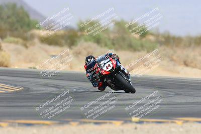media/Oct-19-2024-CVMA (Sat) [[7df39c5a0d]]/Race 4-Formula Middleweight/
